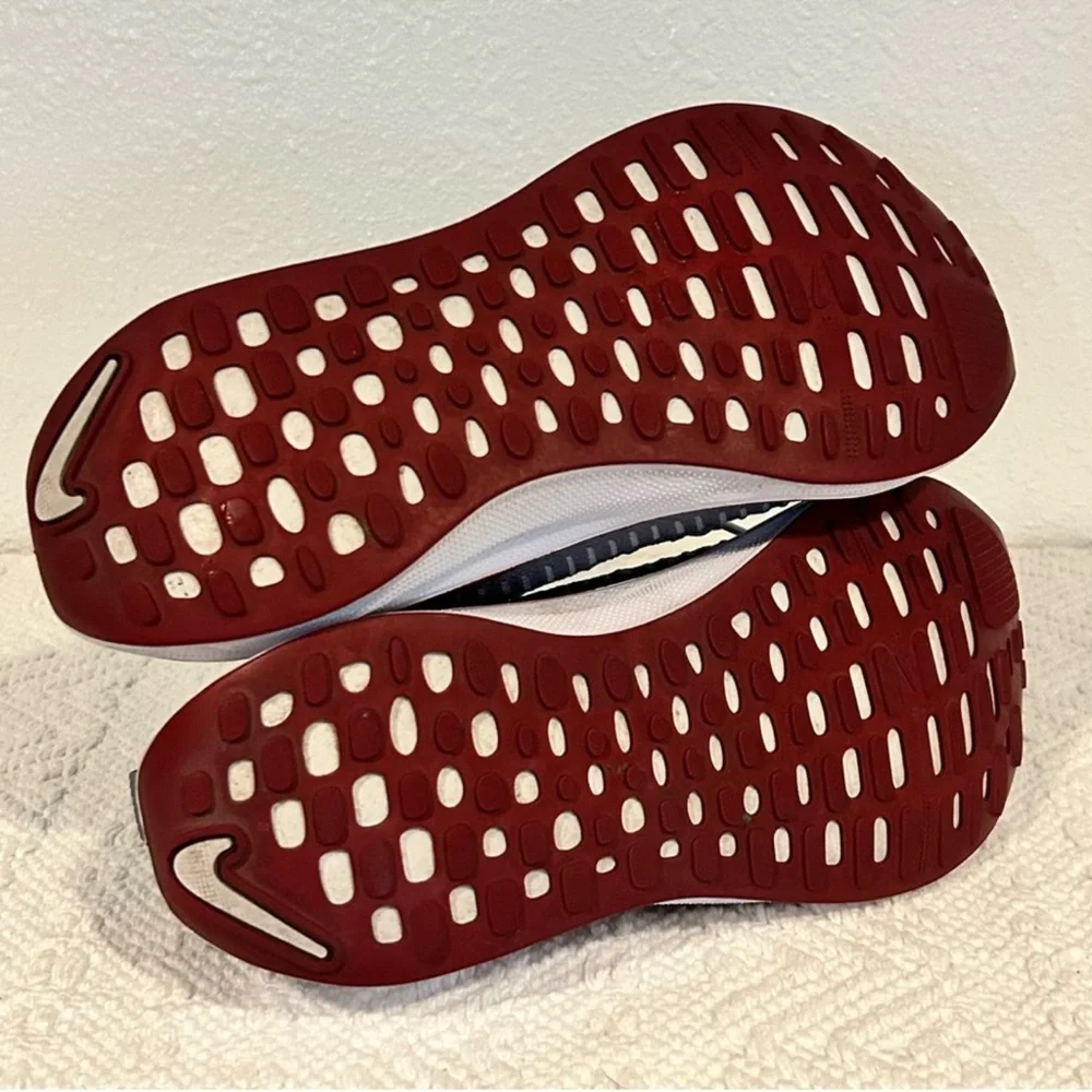 Nike Gray and Red Athletic Shoes - Picture 6 of 7